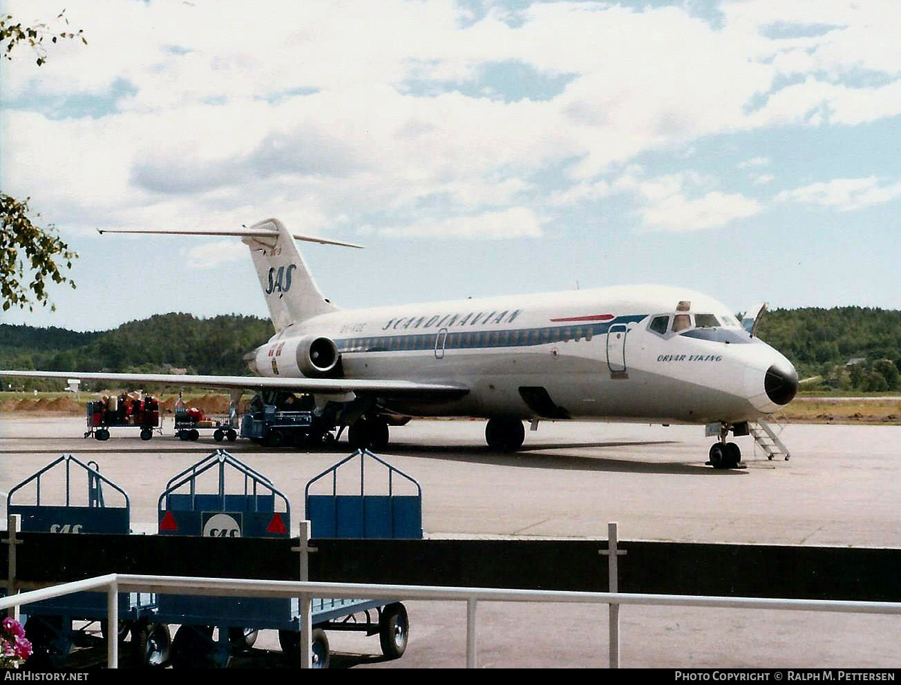 Aircraft Photo of OY-KGE | McDonnell Douglas DC-9-21 | Scandinavian Airlines - SAS | AirHistory.net #58818