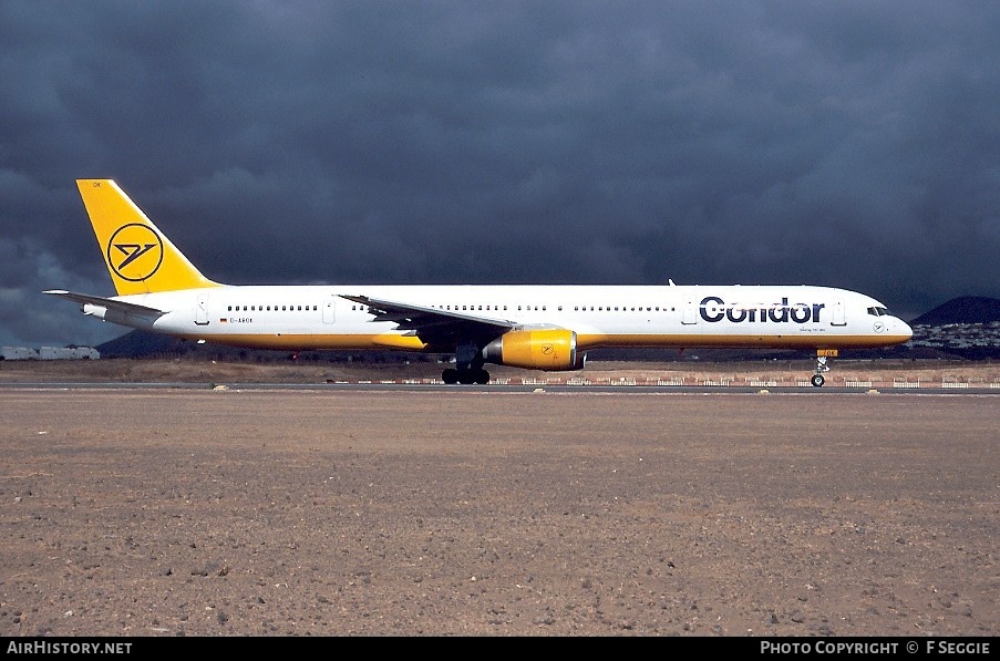 Aircraft Photo of D-ABOK | Boeing 757-330 | Condor Flugdienst | AirHistory.net #58863