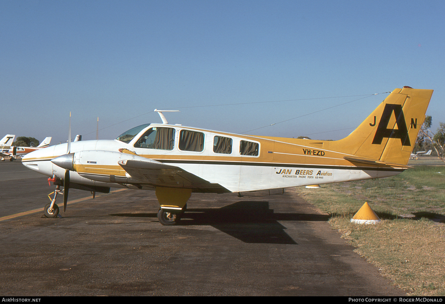 Aircraft Photo of VH-EZD | Beech 58 Baron | Jan Beers Aviation | AirHistory.net #58873
