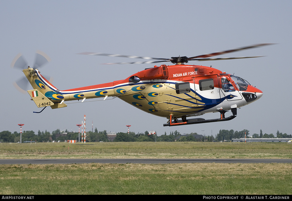 Aircraft Photo of J4042 | Hindustan ALH Dhruv | India - Air Force | AirHistory.net #58905