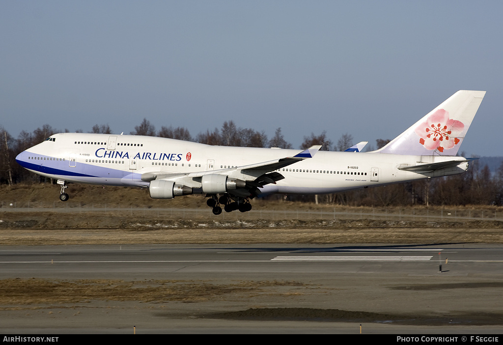 Aircraft Photo of B-18203 | Boeing 747-409 | China Airlines | AirHistory.net #58942
