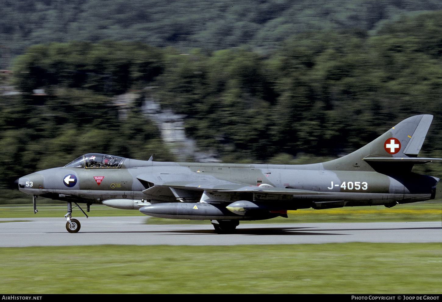 Aircraft Photo of J-4053 | Hawker Hunter F58 | Switzerland - Air Force | AirHistory.net #58962