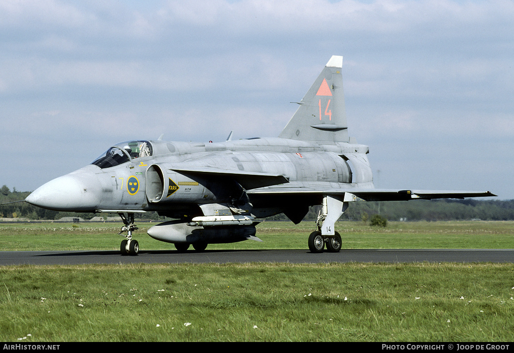 Aircraft Photo of 37414 | Saab JA37D Viggen | Sweden - Air Force | AirHistory.net #58988