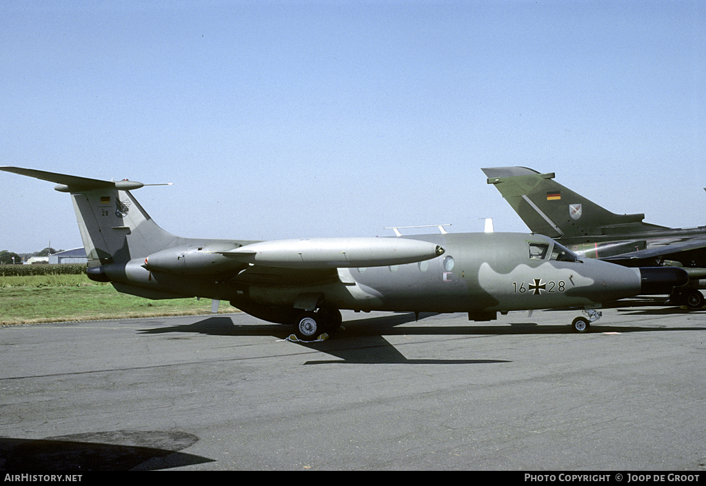 Aircraft Photo of 1628 | HFB HFB-320/ECM Hansa Jet | Germany - Air Force | AirHistory.net #59091