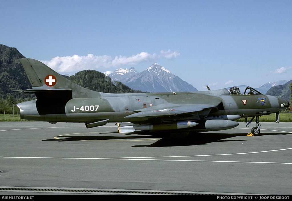 Aircraft Photo of J-4007 | Hawker Hunter F58 | Switzerland - Air Force | AirHistory.net #59098