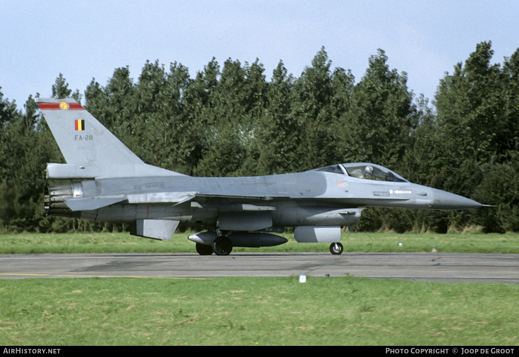 Aircraft Photo of FA-28 | General Dynamics F-16A Fighting Falcon | Belgium - Air Force | AirHistory.net #59125