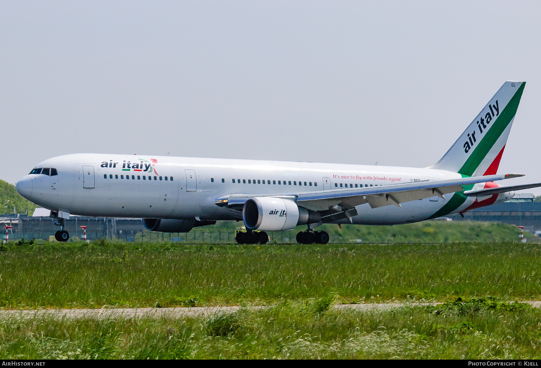 Aircraft Photo of I-AIGG | Boeing 767-304/ER | Air Italy | AirHistory.net #59179