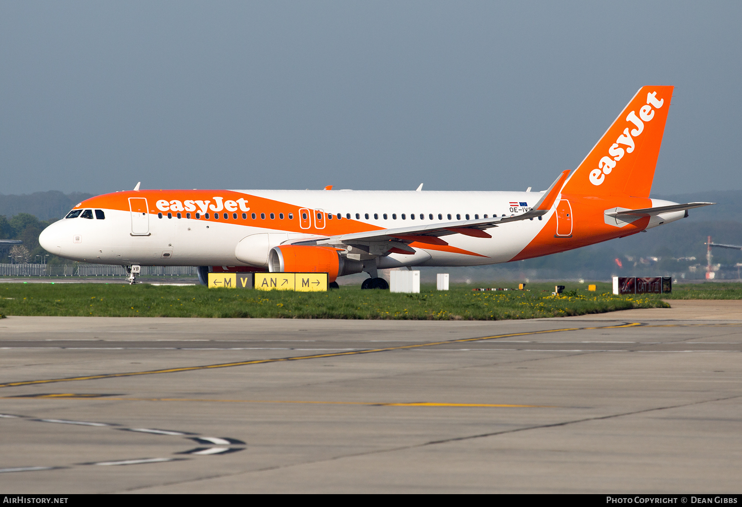 Aircraft Photo of OE-IVB | Airbus A320-214 | EasyJet | AirHistory.net #59313