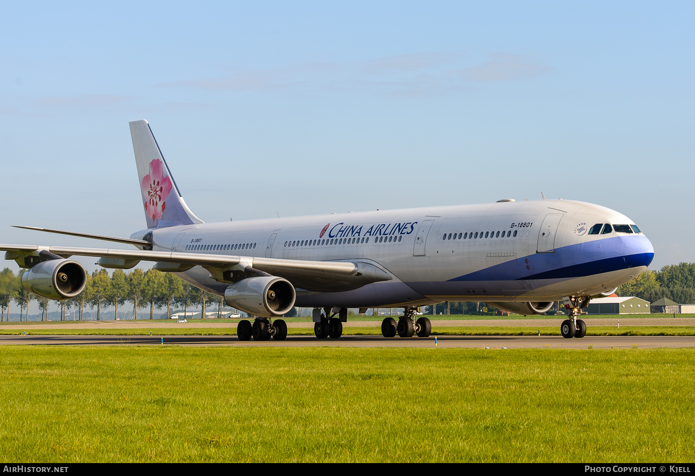 Aircraft Photo of B-18801 | Airbus A340-313X | China Airlines | AirHistory.net #59374