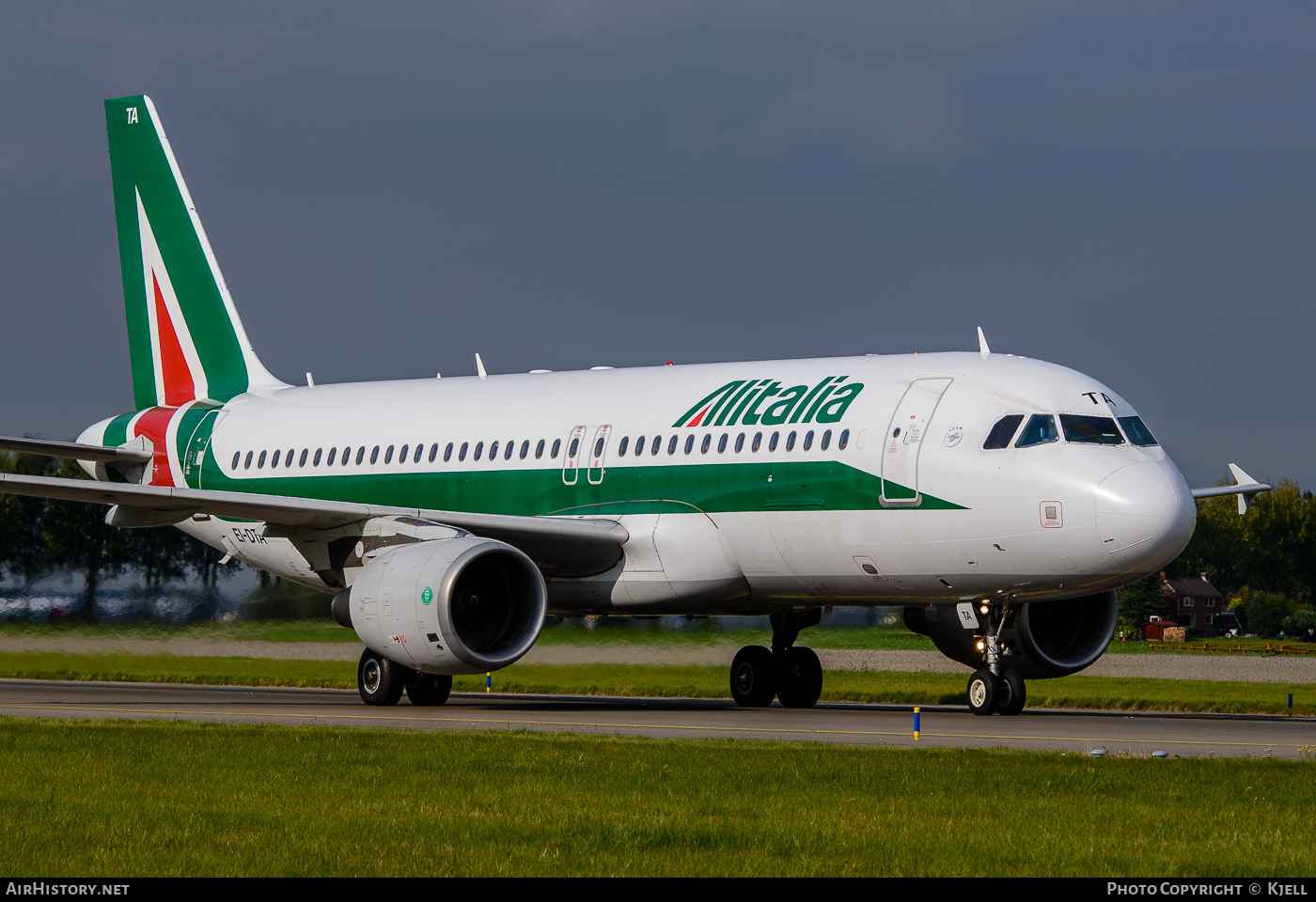 Aircraft Photo of EI-DTA | Airbus A320-216 | Alitalia | AirHistory.net #59414