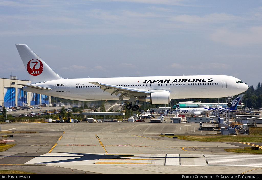 Aircraft Photo of JA656J | Boeing 767-346/ER | Japan Airlines - JAL | AirHistory.net #59704