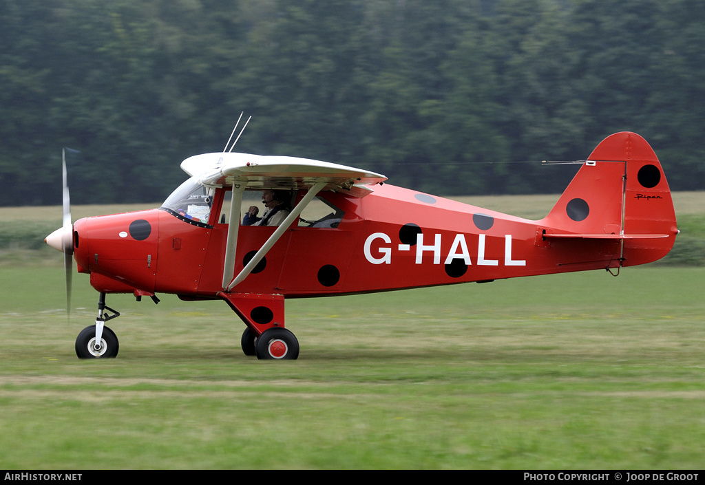 Aircraft Photo of G-HALL | Piper PA-22-160 Tri-Pacer | AirHistory.net #59718