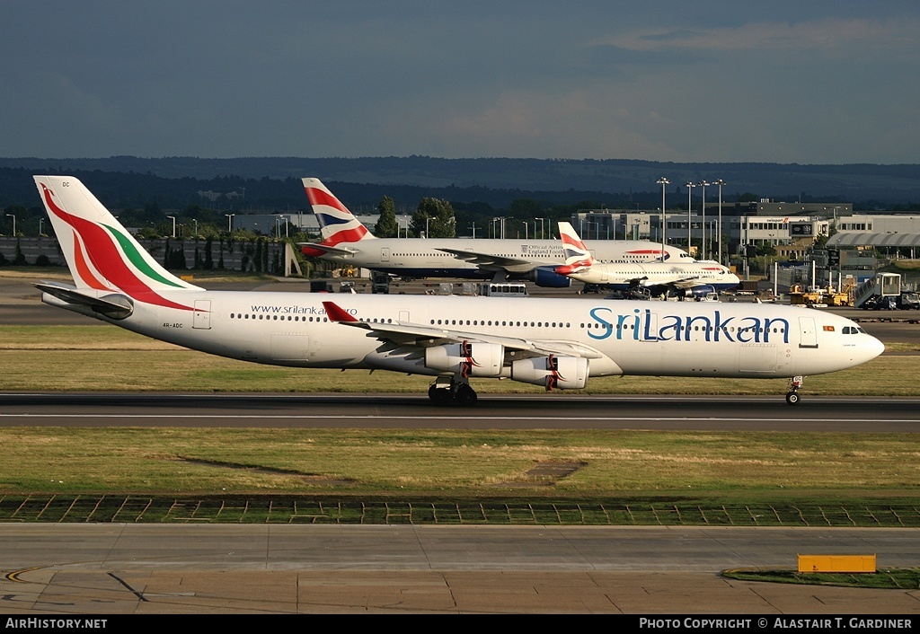 Aircraft Photo of 4R-ADC | Airbus A340-311 | SriLankan Airlines | AirHistory.net #59760