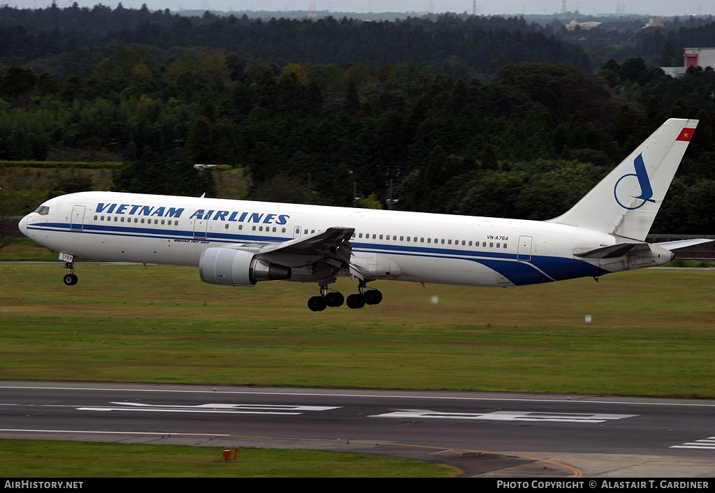 Aircraft Photo of VN-A764 | Boeing 767-324/ER | Vietnam Airlines | AirHistory.net #59782