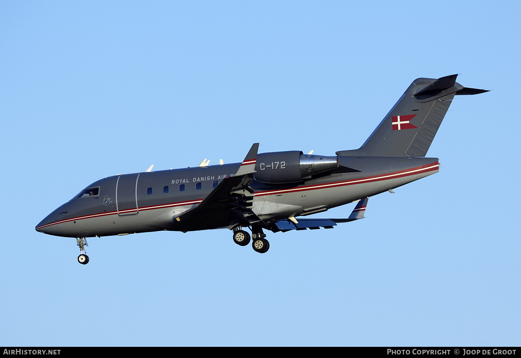 Aircraft Photo of C-172 | Bombardier Challenger 604 (CL-600-2B16) | Denmark - Air Force | AirHistory.net #59889