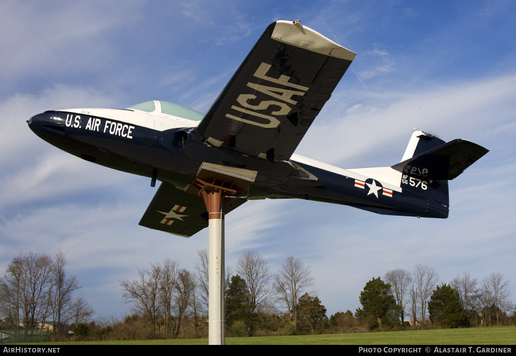 Aircraft Photo of 56-3576 / 56-576 | Cessna T-37B Tweety Bird | USA - Air Force | AirHistory.net #59907
