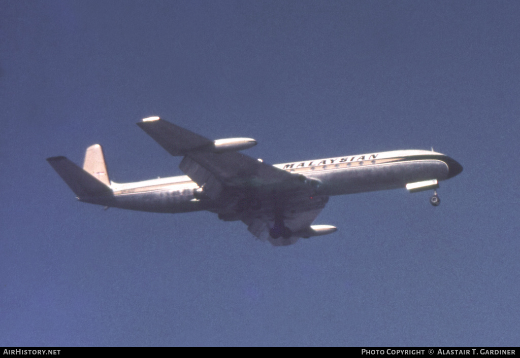 Aircraft Photo of 9M-AOD | De Havilland D.H. 106 Comet 4 | Malaysian Airways | AirHistory.net #60011