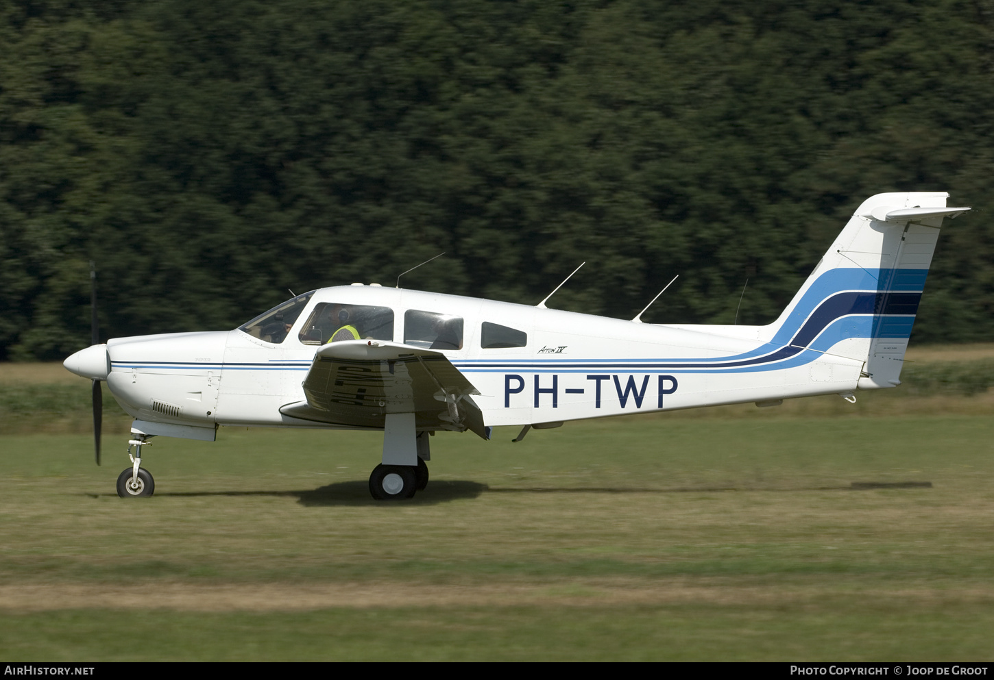 Aircraft Photo of PH-TWP | Piper PA-28RT-201 Arrow IV | AirHistory.net #60070