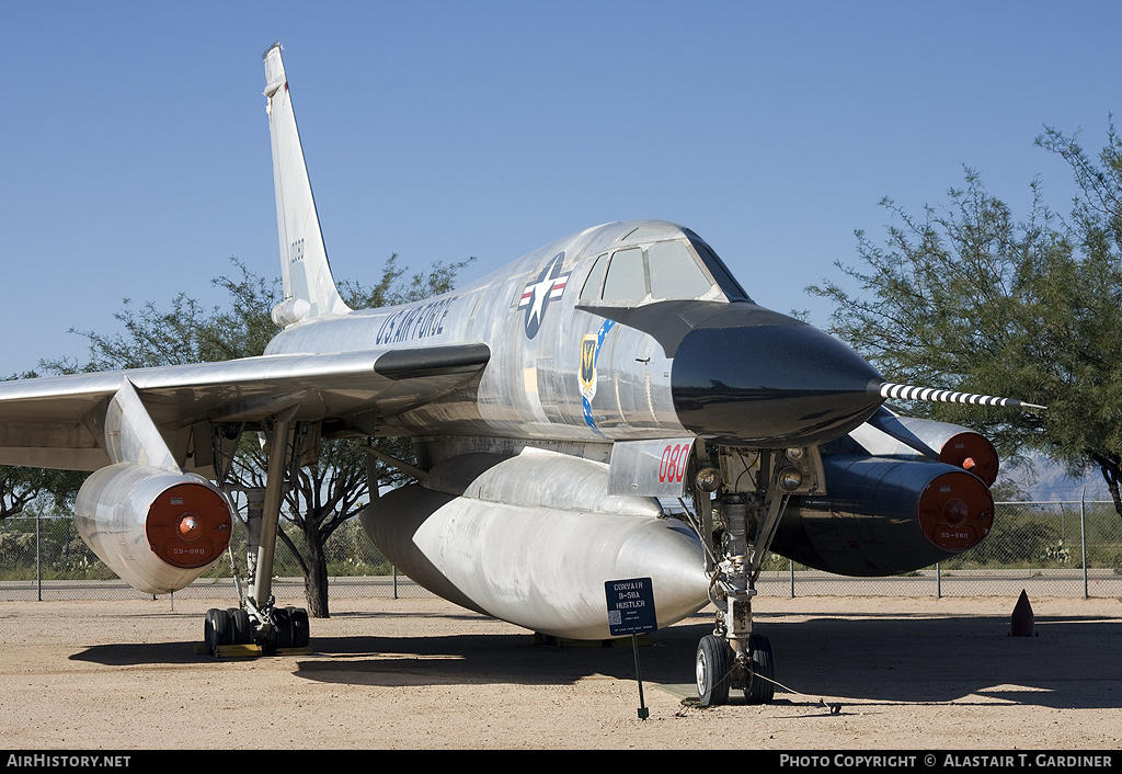Aircraft Photo of 61-2080 / 12080 | Convair B-58A Hustler | USA - Air Force | AirHistory.net #60144