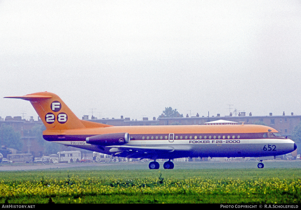 Aircraft Photo of PH-JHG | Fokker F28-2000 Fellowship | Fokker | AirHistory.net #60243