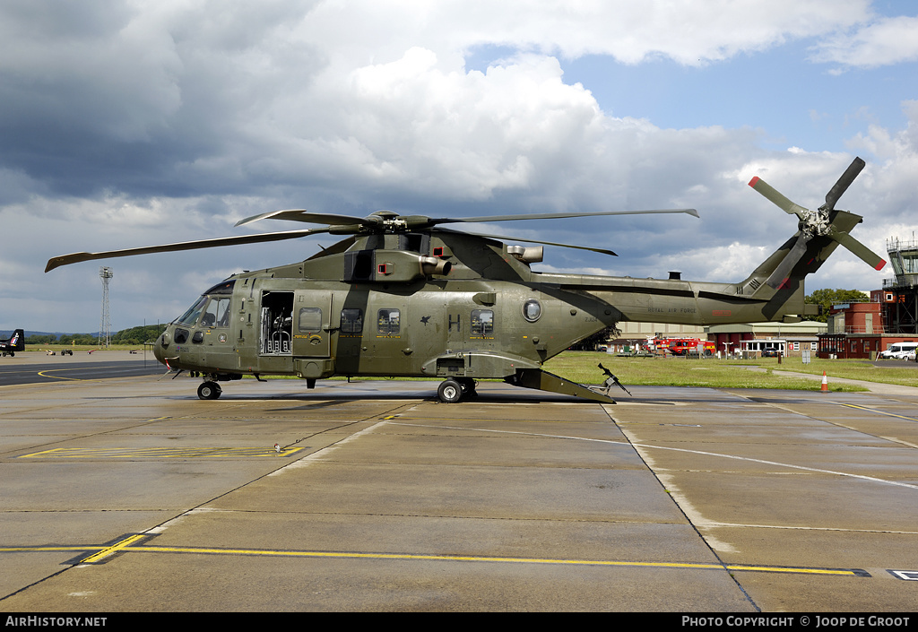 Aircraft Photo of ZJ124 | EHI EH101-411 Merlin HC3 | UK - Air Force | AirHistory.net #60476