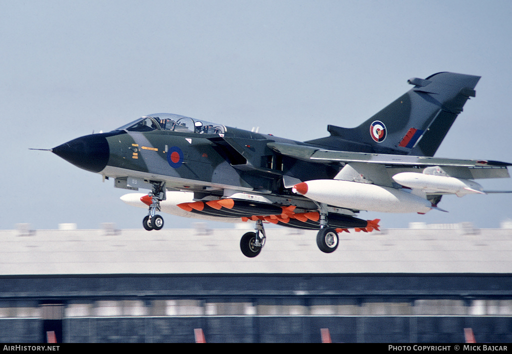 Aircraft Photo of XX947 | Panavia Tornado GR1 | UK - Air Force | AirHistory.net #60494