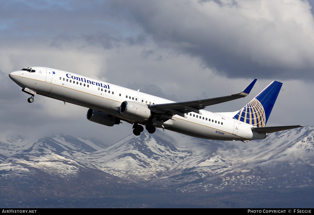 Aircraft Photo of N75410 | Boeing 737-924 | Continental Airlines | AirHistory.net #60533