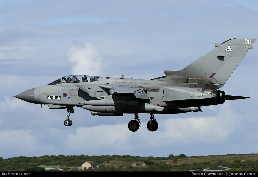 Aircraft Photo of ZG709 | Panavia Tornado GR4 | UK - Air Force | AirHistory.net #60660