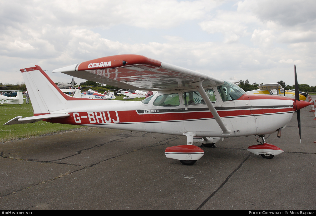 Aircraft Photo of G-BHUJ | Cessna 172N Skyhawk | AirHistory.net #60666