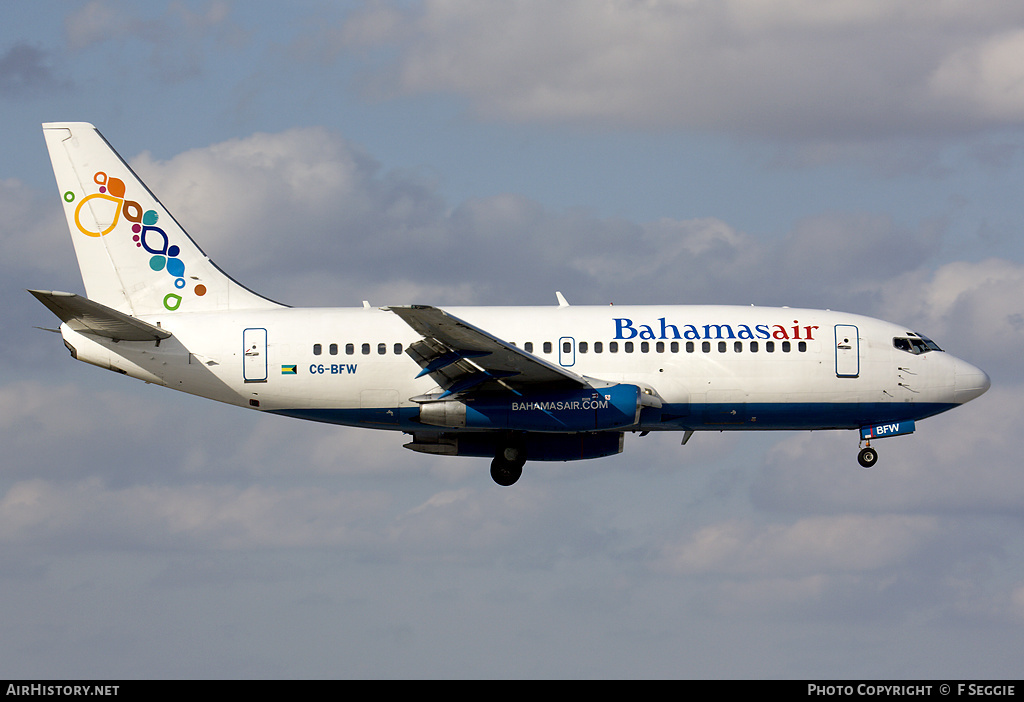 Aircraft Photo of C6-BFW | Boeing 737-2K5/Adv | Bahamasair | AirHistory.net #60764