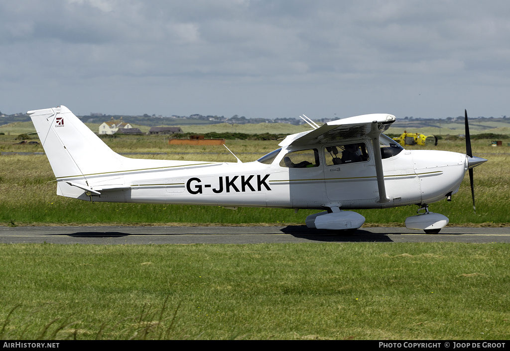 Aircraft Photo of G-JKKK | Cessna 172S Skyhawk SP | AirHistory.net #60862