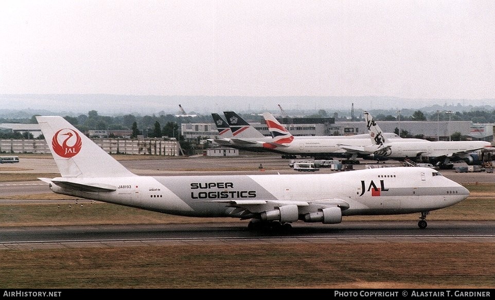 Aircraft Photo of JA8193 | Boeing 747-212B(SF) | Japan Airlines - JAL Super Logistics | AirHistory.net #60908
