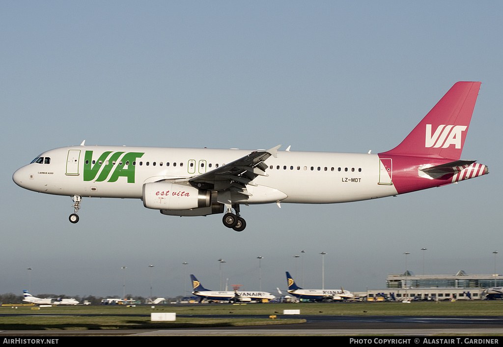 Aircraft Photo of LZ-MDT | Airbus A320-232 | VIA - Air VIA Bulgarian Airways | AirHistory.net #60923