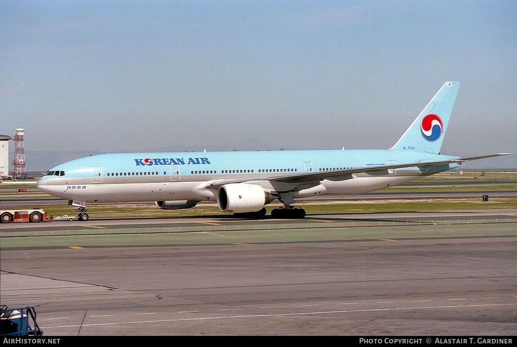 Aircraft Photo of HL7530 | Boeing 777-2B5/ER | Korean Air | AirHistory.net #61019