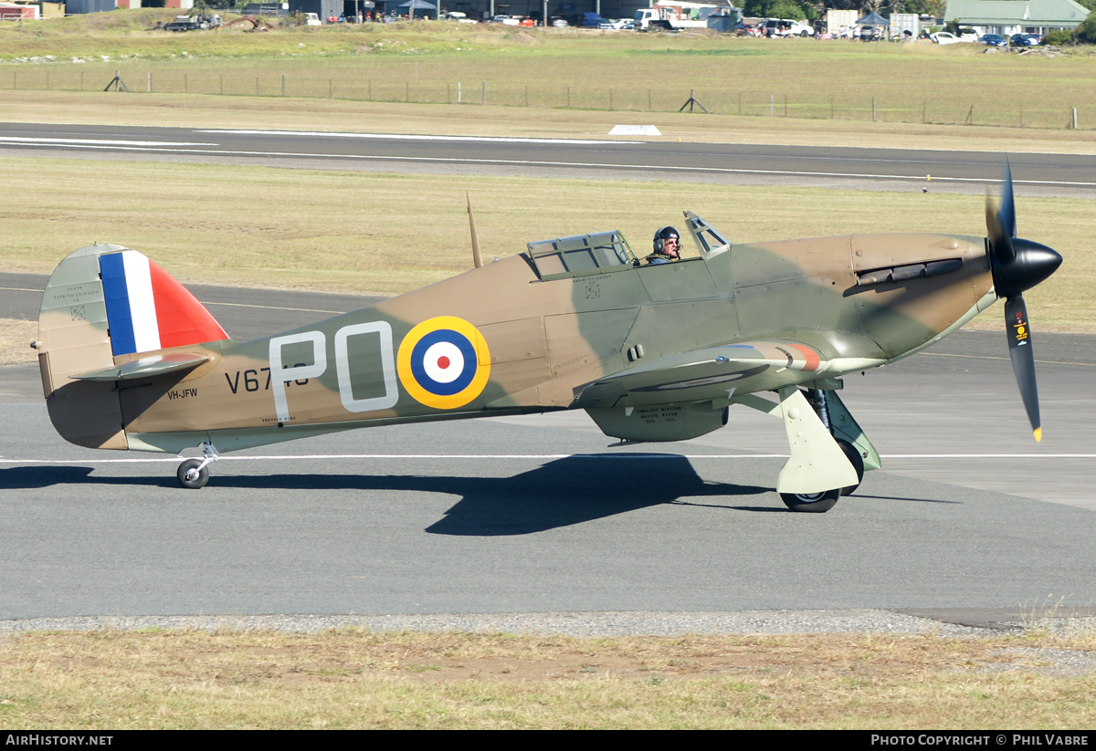 Aircraft Photo of VH-JFW / V6748 | Hawker Hurricane Mk12 | UK - Air Force | AirHistory.net #61094