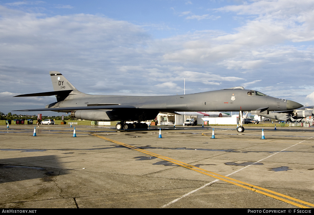 Aircraft Photo of 86-0140 / AF86-140 | Rockwell B-1B Lancer | USA - Air Force | AirHistory.net #61257