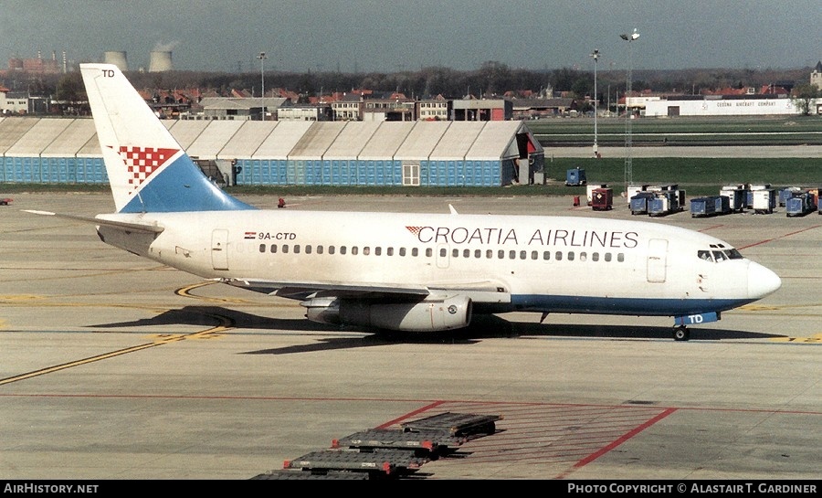 Aircraft Photo of 9A-CTD | Boeing 737-230/Adv | Croatia Airlines | AirHistory.net #61270