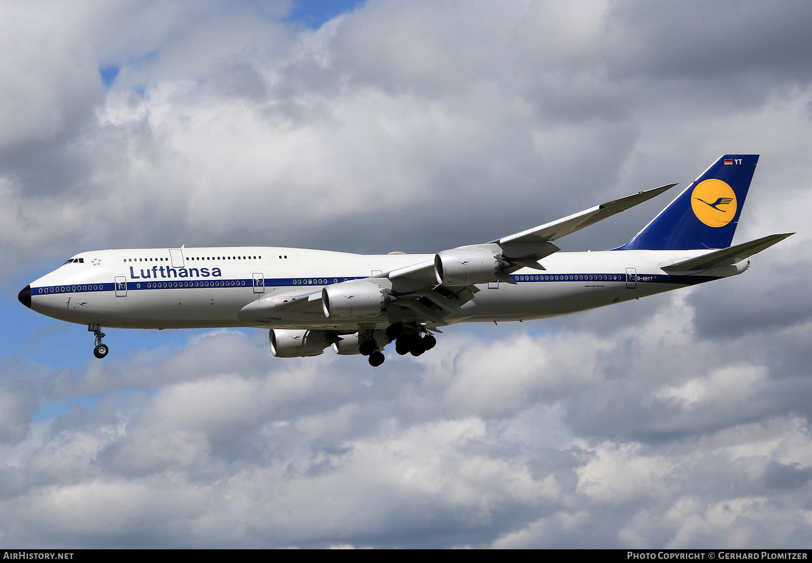 Aircraft Photo of D-ABYT | Boeing 747-830 | Lufthansa | AirHistory.net #61325