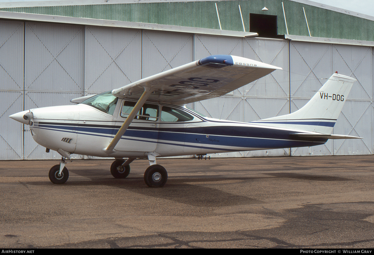 Aircraft Photo of VH-DOG | Cessna 182P Skylane | AirHistory.net #61395