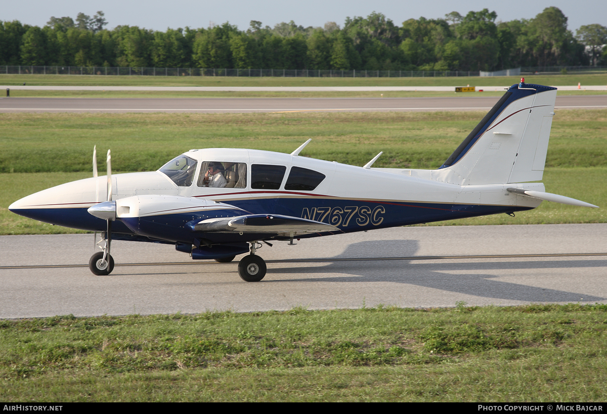 Aircraft Photo of N767SC | Piper PA-23-250 Aztec F | AirHistory.net #61397