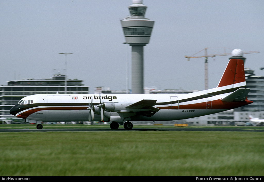 Aircraft Photo of G-APEP | Vickers 953C Merchantman | Air Bridge | AirHistory.net #61400