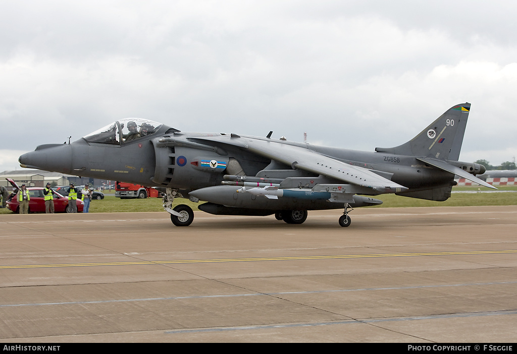 Aircraft Photo of ZG858 | British Aerospace Harrier GR9 | UK - Air Force | AirHistory.net #61409