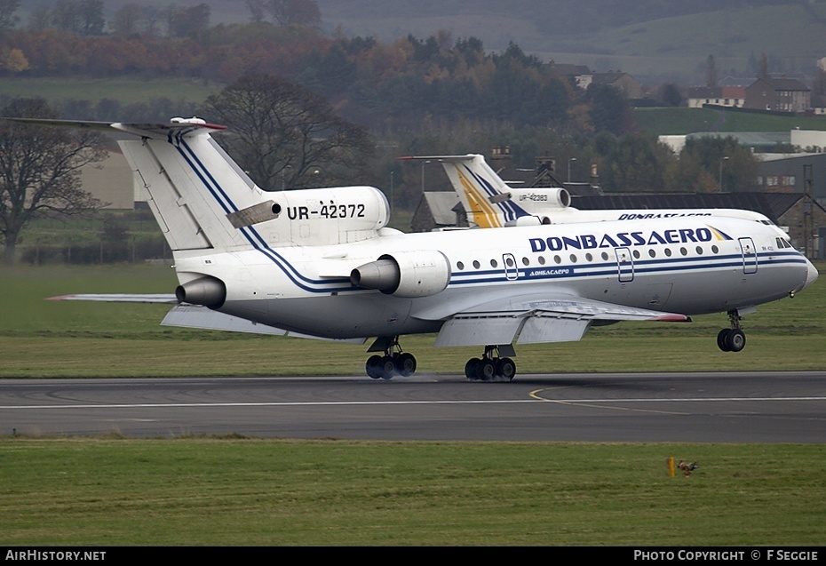 Aircraft Photo of UR-42372 | Yakovlev Yak-42 | Donbassaero | AirHistory.net #61632