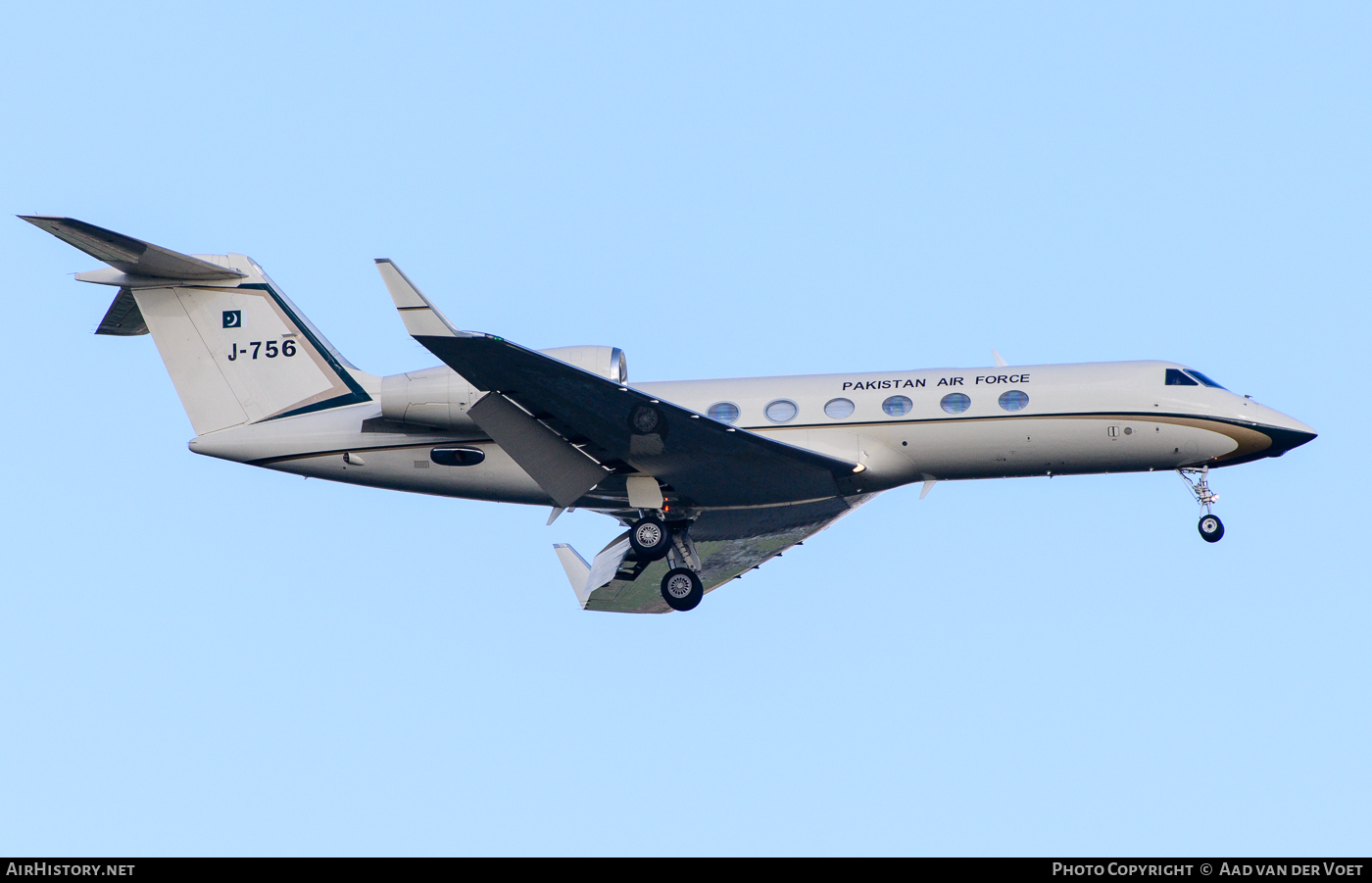 Aircraft Photo of J-756 | Gulfstream Aerospace G-IV-X Gulfstream G450 | Pakistan - Air Force | AirHistory.net #61648