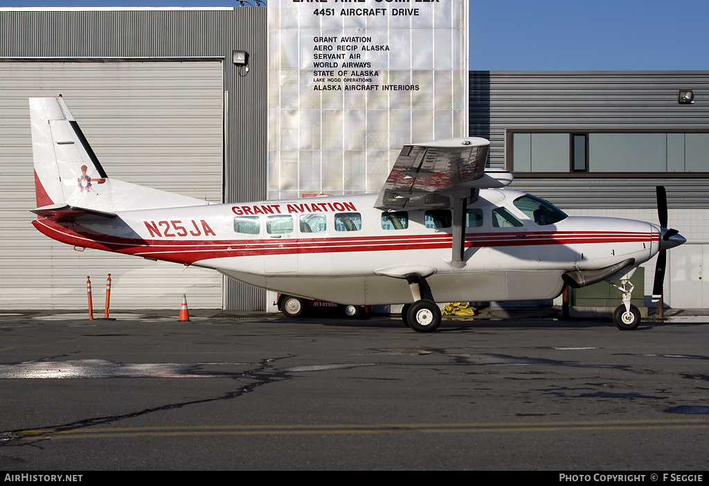 Aircraft Photo of N25JA | Cessna 208B Grand Caravan | Grant Aviation | AirHistory.net #61761