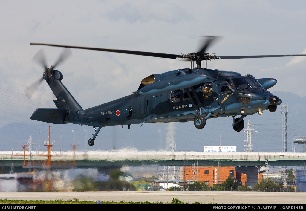 Aircraft Photo of 98-4569 | Sikorsky UH-60J (S-70A-12) | Japan - Air Force | AirHistory.net #61864