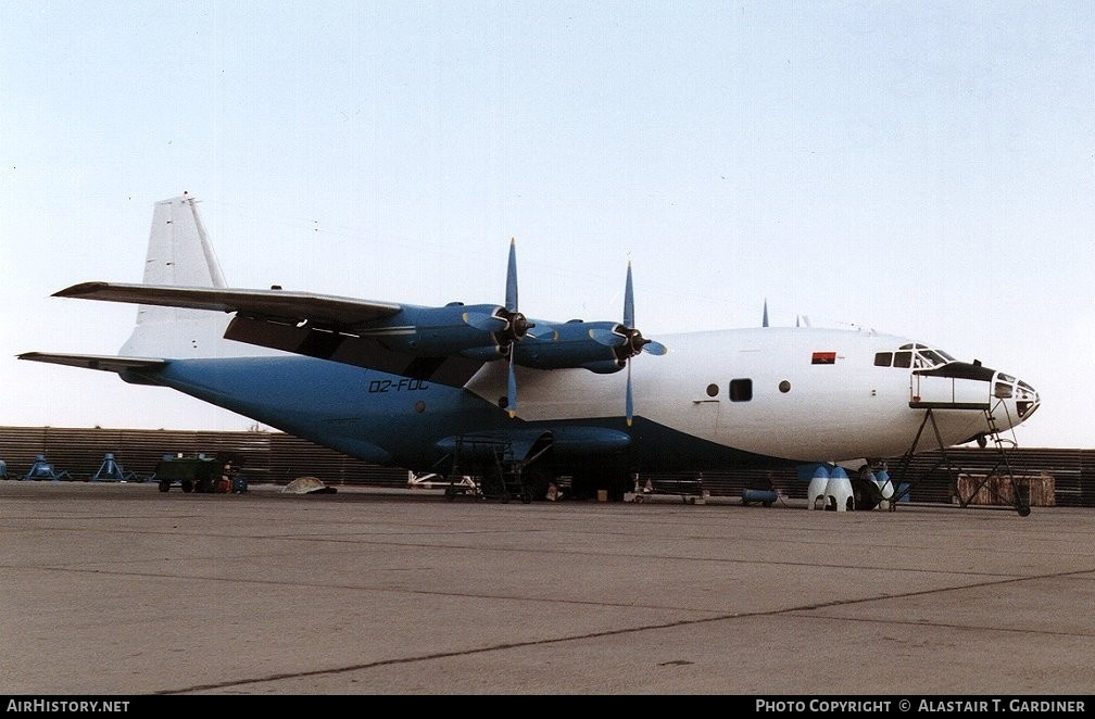 Aircraft Photo of D2-FDC | Antonov An-12B | AirHistory.net #61883