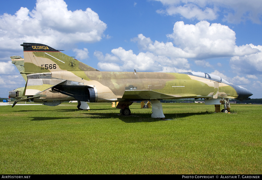 Aircraft Photo of 66-7566 / AF66-566 | McDonnell F-4C Phantom II | USA - Air Force | AirHistory.net #62086