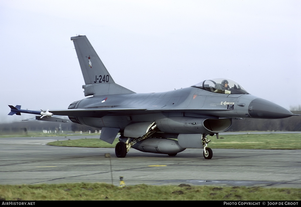 Aircraft Photo of J-240 | General Dynamics F-16A Fighting Falcon | Netherlands - Air Force | AirHistory.net #62111