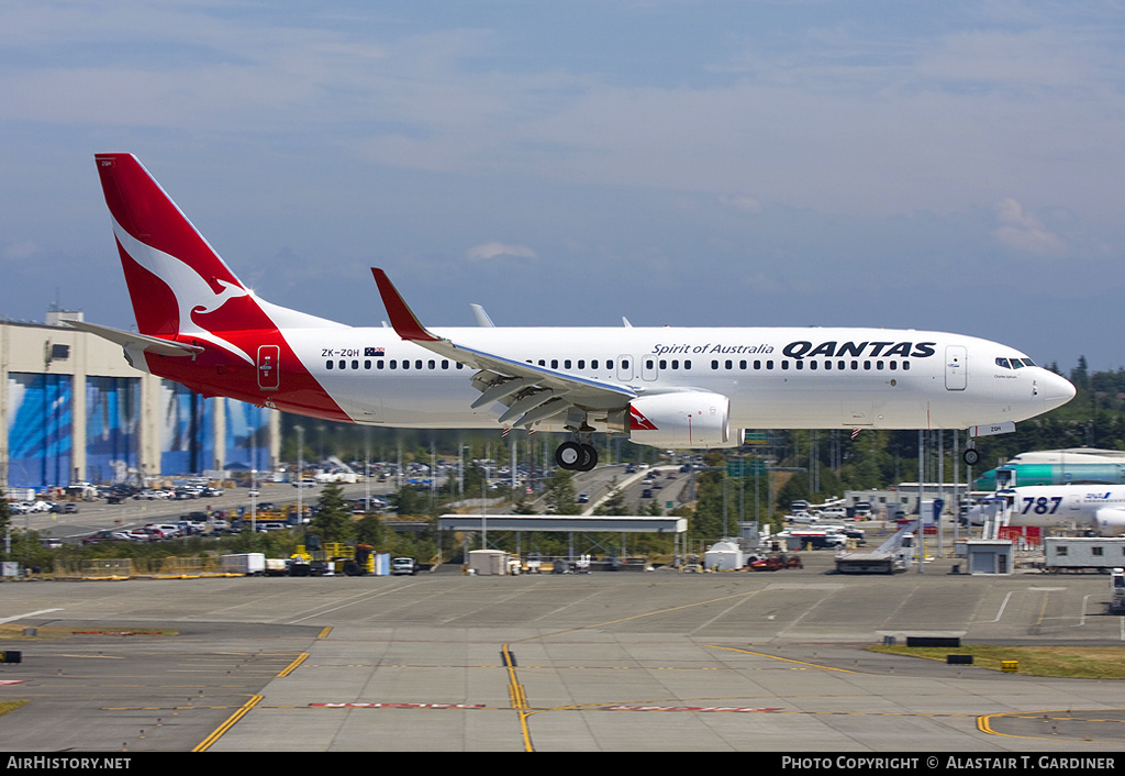 Aircraft Photo of ZK-ZQH | Boeing 737-838 | Qantas | AirHistory.net #62121